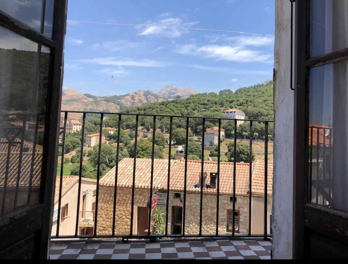 La Coletta Bel Appartement Typique Avec Balcon Centre Piana Piana  Buitenkant foto