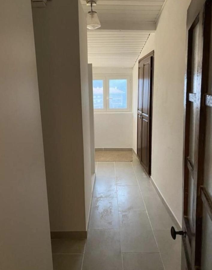 La Coletta Bel Appartement Typique Avec Balcon Centre Piana Piana  Buitenkant foto